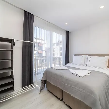 Central And Modern Flat In Muratpasa *
